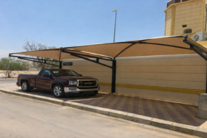 مظلات المواقف العامة